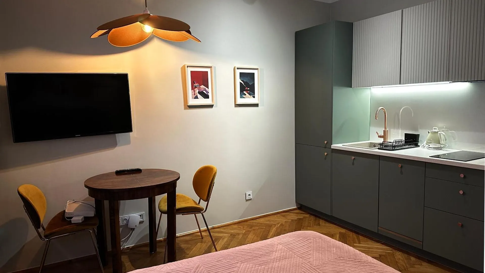 Oparthotel 크라쿠프 아파트
